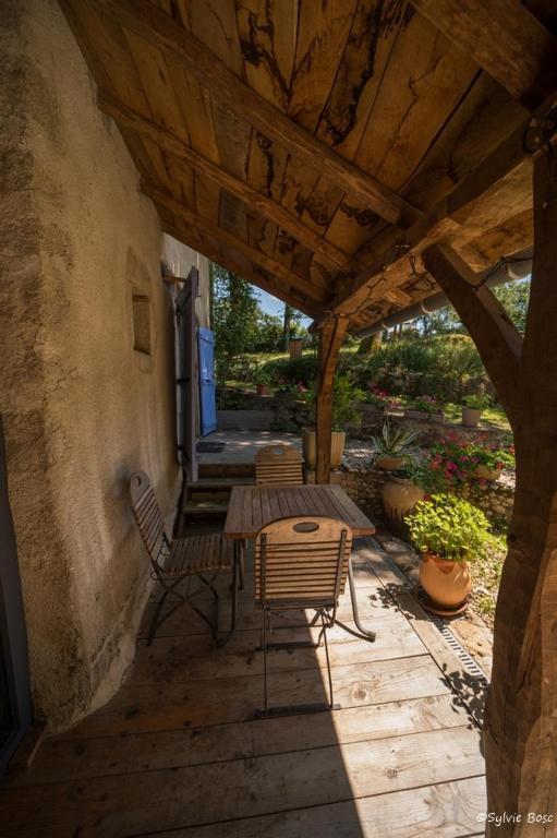 Chambre d'hotes La Source Aveyron Saint-André-de-Najac Extérieur photo